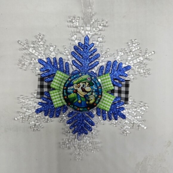 NWT Luigi Ornament Snowflake Mario Brothers Bros Nintendo Holiday Seasonal Decor - Picture 2 of 4